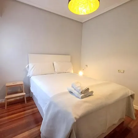 4j - Centro Con Parking Ourense