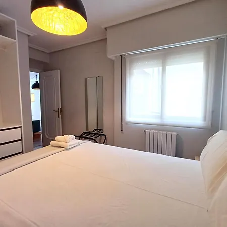 Apartment 4j - Centro Con Parking Ourense