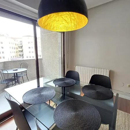 4j - Centro Con Parking * Ourense