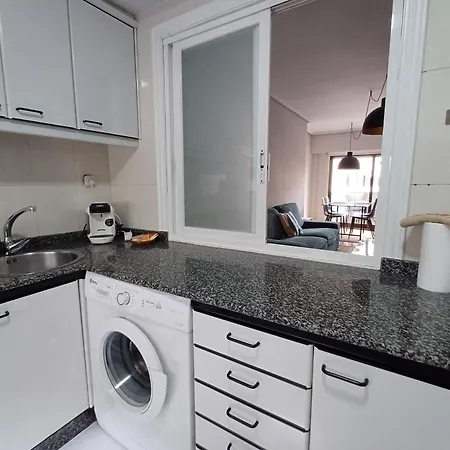 4j - Centro Con Parking Apartment *