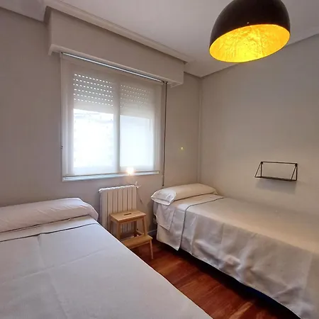4j - Centro Con Parking * Ourense