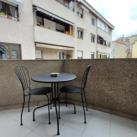 4j - Centro Con Parking דירה *