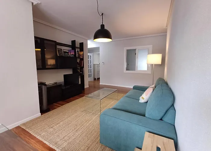 4j - Centro Con Parking Апартаменты *