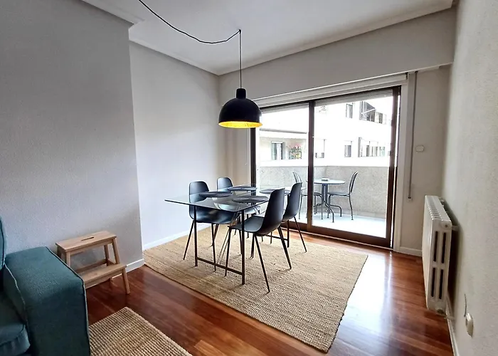 4j - Centro Con Parking Ourense