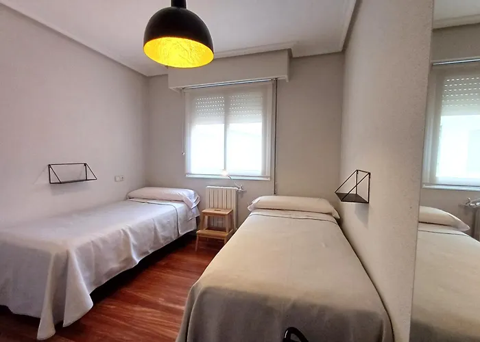 4j - Centro Con Parking Ourense