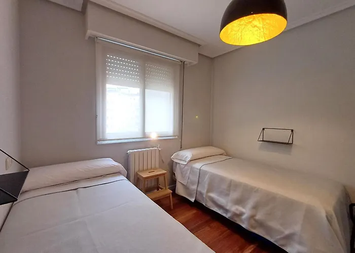 4j - Centro Con Parking * Ourense