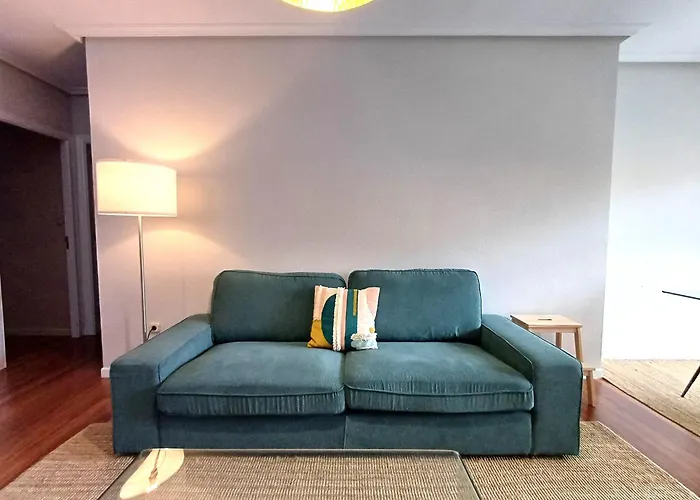 4j - Centro Con Parking *